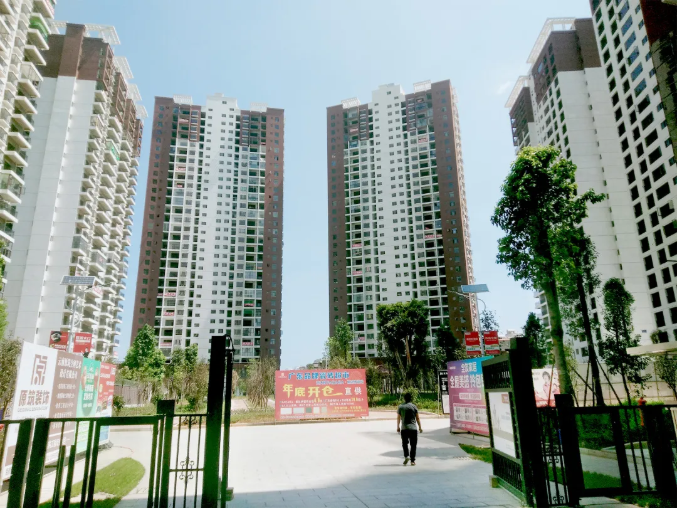 华喆仿石漆-工程案例 | 临沧市强力建筑集团金旭之光、金柏之春